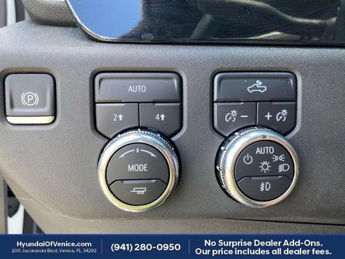 Used 2025 GMC Sierra 1500 Elevation w/ LPO, Elevation Black Package AWD/4WD image 14