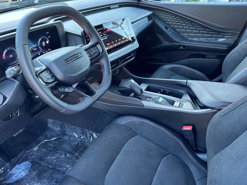 New 2026 Dodge Charger R/T w/ Performance Handling Group AWD/4WD image 10