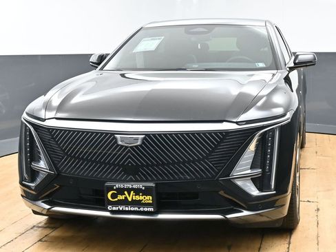 Used 2024 Cadillac Lyriq Tech image 4