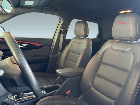 Used 2024 Chevrolet TrailBlazer RS image 21