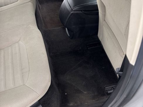 Used 2018 Ford Fusion S image 30