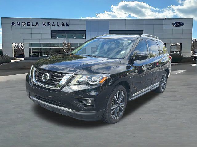 Used 2019 Nissan Pathfinder Platinum AWD/4WD image 3