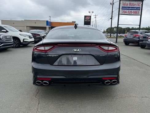 Used 2019 Kia Stinger GT1 RWD image 5