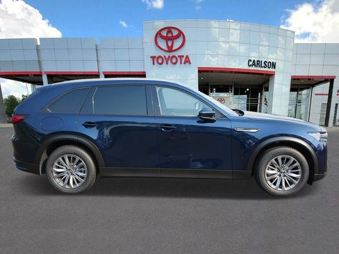 Used 2024 MAZDA CX-90 Plug-In Hybrid w/ Preferred AWD/4WD image 4