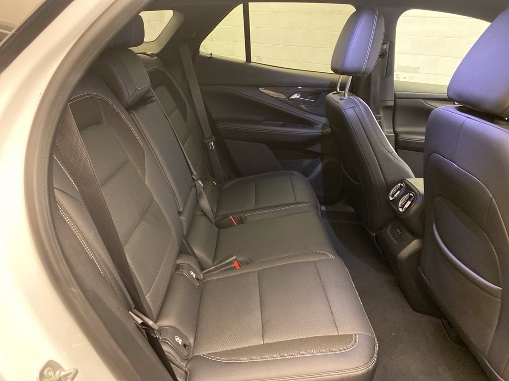 Used 2024 Chevrolet Blazer EV LT AWD/4WD image 25