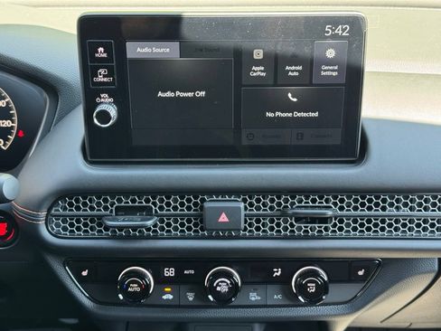 Used 2027 Honda HR-V Sport image 16