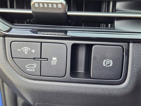 New 2026 Kia Sportage EX image 16