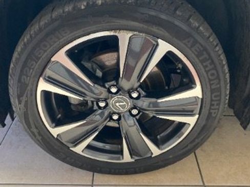 Used 2021 Lexus UX 200 w/ Accessory Package (Z1) image 27