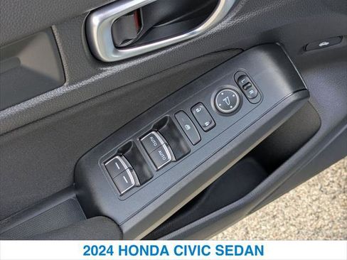 Certified 2024 Honda Civic Sport image 13