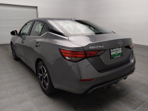 Used 2025 Nissan Sentra SV FWD image 5