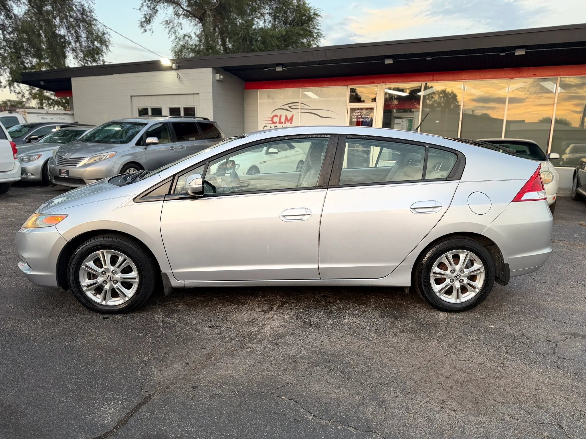 Used 2010 Honda Insight EX image 7