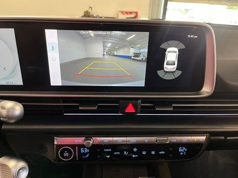 Used 2025 Hyundai Ioniq 6 SEL RWD image 28