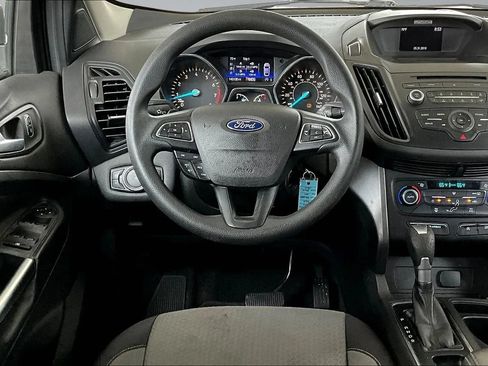 Used 2017 Ford Escape SE FWD image 8