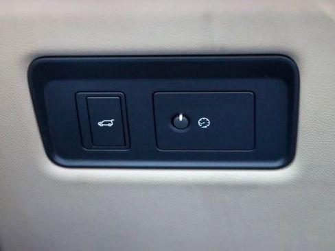 Used 2019 Land Rover Range Rover Supercharged image 31