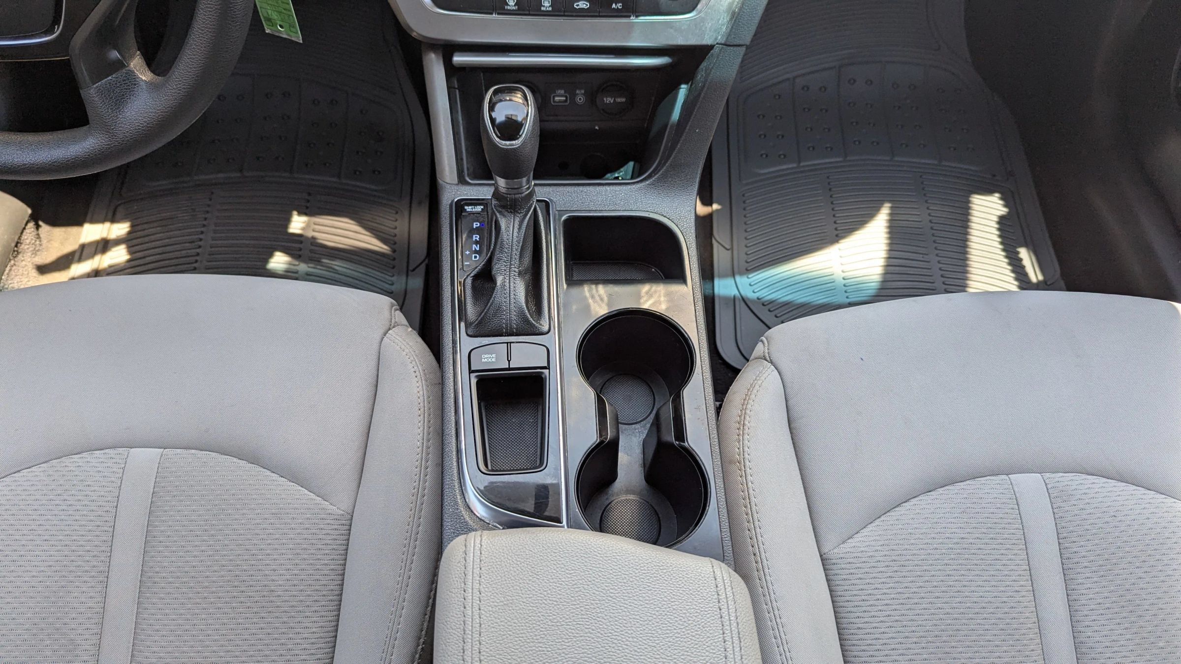 Used 2015 Hyundai Sonata SE FWD image 21