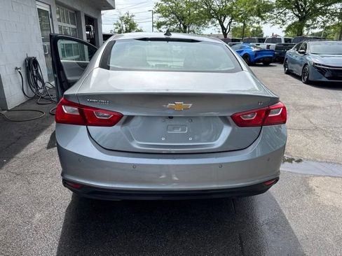 Used 2024 Chevrolet Malibu LT FWD image 16