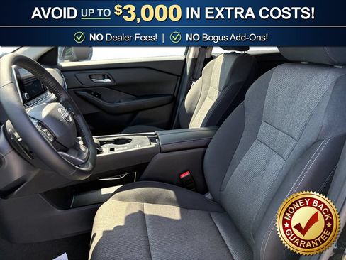 Used 2025 Nissan Rogue SV FWD image 14
