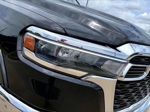 Used 2025 RAM 1500 Lone Star RWD image 29