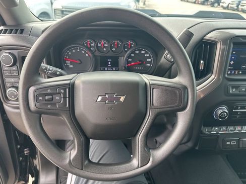 Used 2025 Chevrolet Silverado 1500 Custom Trail Boss w/ LPO, Dark Essentials Package image 18