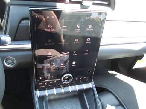 New 2026 GMC Terrain Elevation w/ Elevation Premium Package FWD image 17