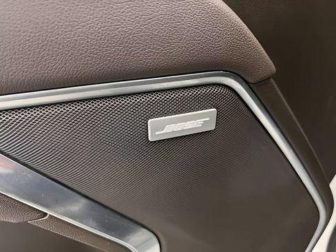 Used 2022 GMC Sierra 1500 SLT AWD/4WD image 17