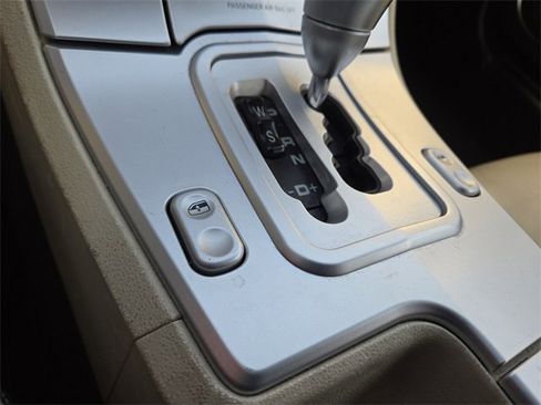 Used 2006 Chrysler Crossfire Limited image 13