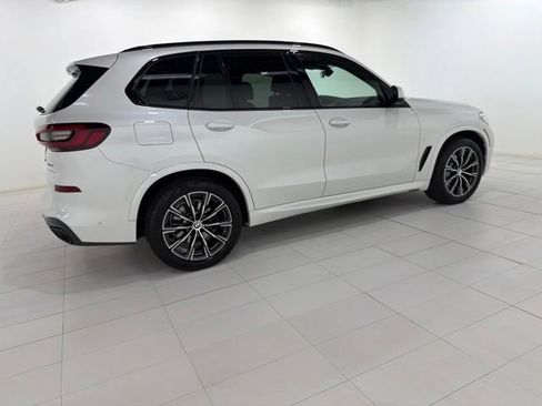 Used 2022 BMW X5 xDrive40i w/ M Sport Package AWD/4WD image 6