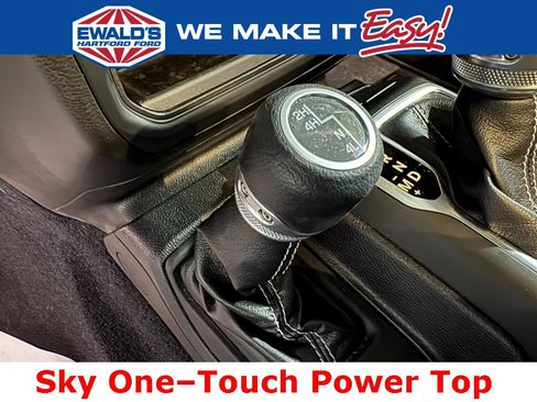 Used 2019 Jeep Wrangler Unlimited Sahara image 14