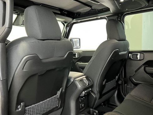 New 2026 Jeep Gladiator Mojave w/ Safety Group image 20