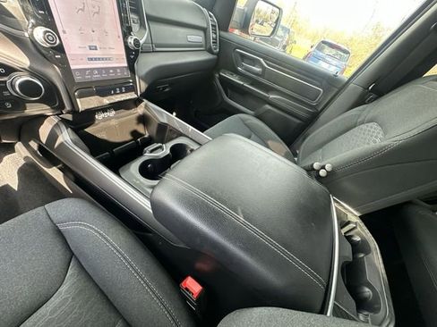 Used 2025 RAM 1500 Big Horn AWD/4WD image 23