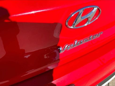 Used 2019 Hyundai Veloster 2.0 image 27