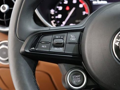 Used 2020 Alfa Romeo Giulia AWD w/ Cold Weather Package image 19