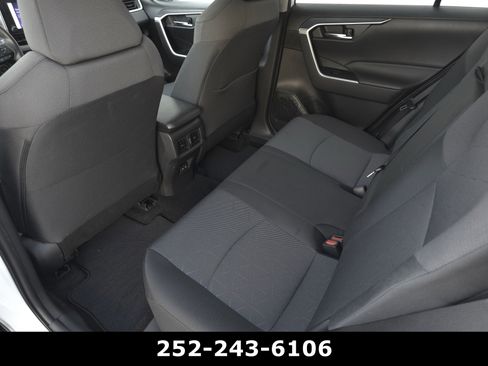 Used 2024 Toyota RAV4 XLE w/ Convenience Package image 26