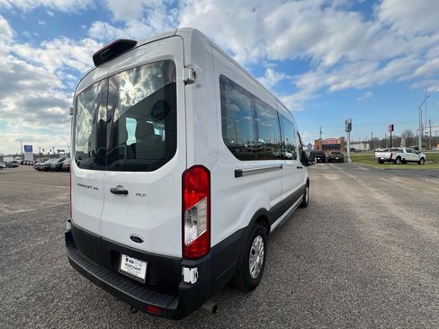 Used 2023 Ford Transit 350 XLT image 9