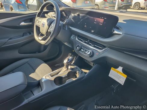 New 2026 Buick Envista Preferred FWD image 19