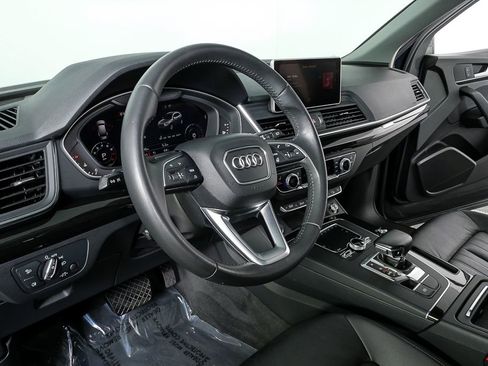 Used 2018 Audi Q5 2.0T Premium Plus w/ Premium Plus Package image 4