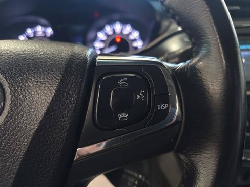 Used 2015 Toyota Avalon XLE Premium FWD image 16
