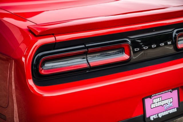 Used 2015 Dodge Challenger R/T w/ Quick Order Package 28B R/T RWD image 49