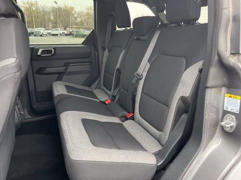 Used 2025 Ford Bronco Big Bend image 13