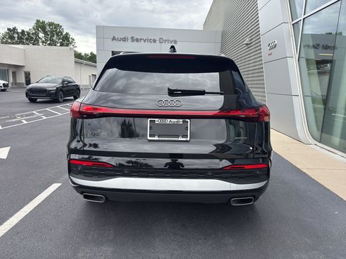 Certified 2025 Audi Q5 Prestige AWD/4WD image 5