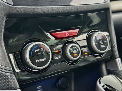 Used 2023 Subaru Forester Limited AWD/4WD image 16