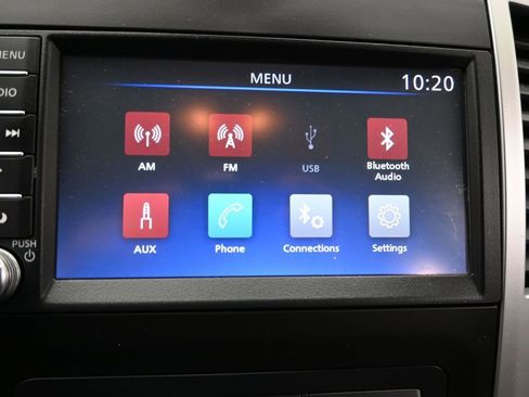 Used 2019 Nissan Frontier SV image 23