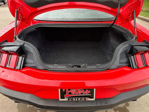 Used 2024 Ford Mustang Coupe image 20