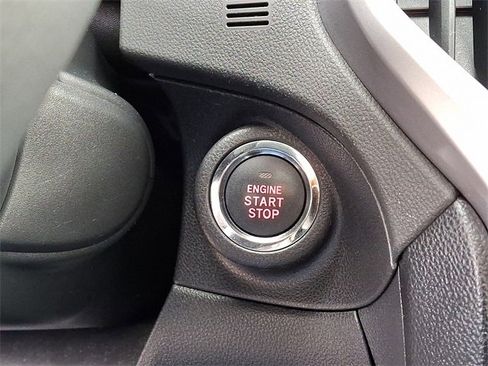 Used 2022 Subaru Ascent Limited w/ Technology Package image 28