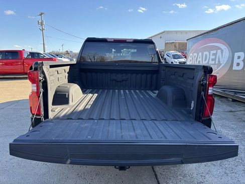 Used 2022 Chevrolet Silverado 1500 RST image 32