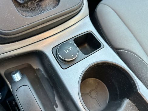 Used 2015 Ford Escape SE w/ Equipment Group 201A image 31