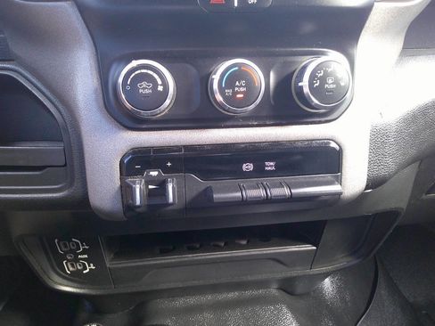 Used 2019 RAM 2500 Tradesman image 22