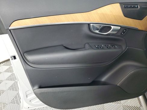 Certified 2023 Volvo XC90 B5 Plus w/ Protection Package Premier AWD/4WD image 20