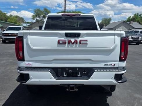 Used 2023 GMC Sierra 2500 AT4 w/ AT4 Premium Plus Package AWD/4WD image 5