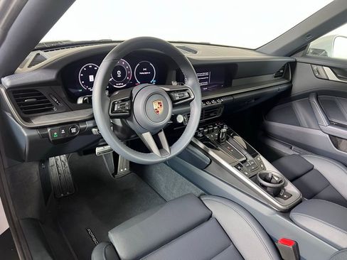 Certified 2026 Porsche 911 Carrera image 4